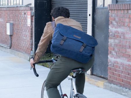 Vitesse Messenger Bag Online Sale